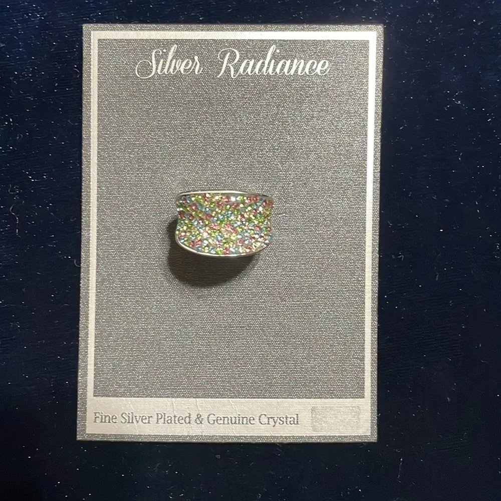 Genuine Crystal Ring size 8 by Silver Radiance Genuine Crystal Ring 🆕RARE Ring